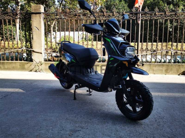 Скутер Мотомир Wizard LED 49.5 (150) чёрный | Мототека