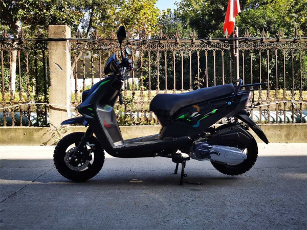 Скутер Мотомир Wizard LED 49.5 (150) чёрный | Мототека